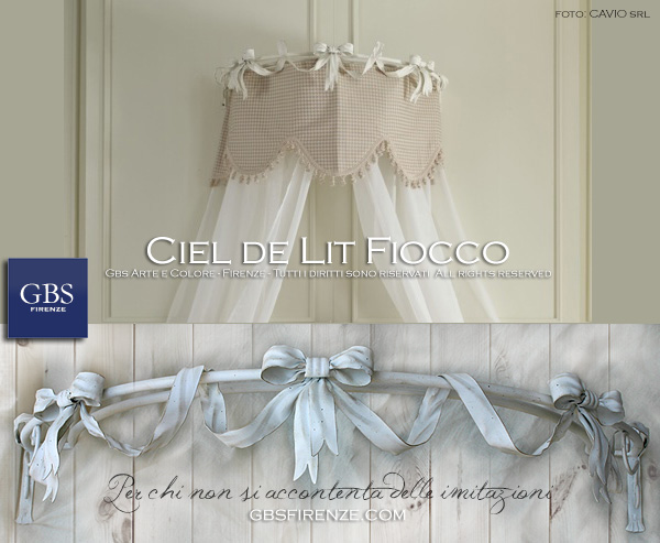 Ciel de Lit 天篷丝带和蝴蝶结。 菲奥科卧室。