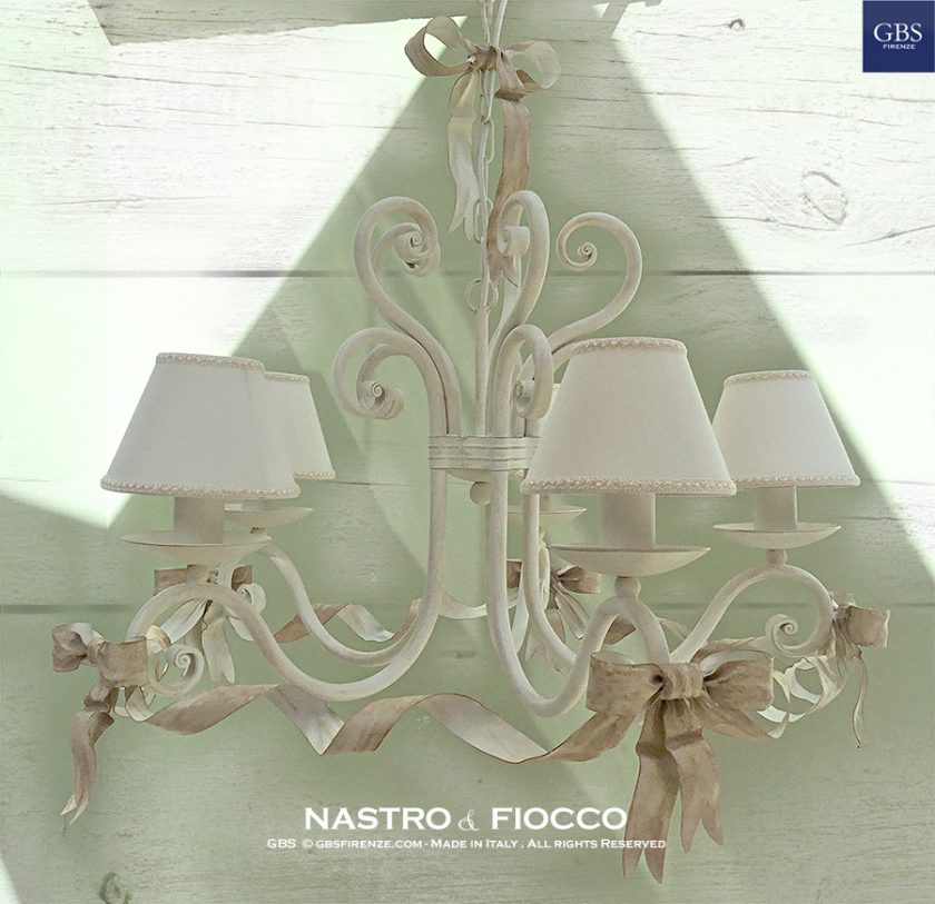 Lampadario a 5 Luci. Collezione Nastro & Fiocco.