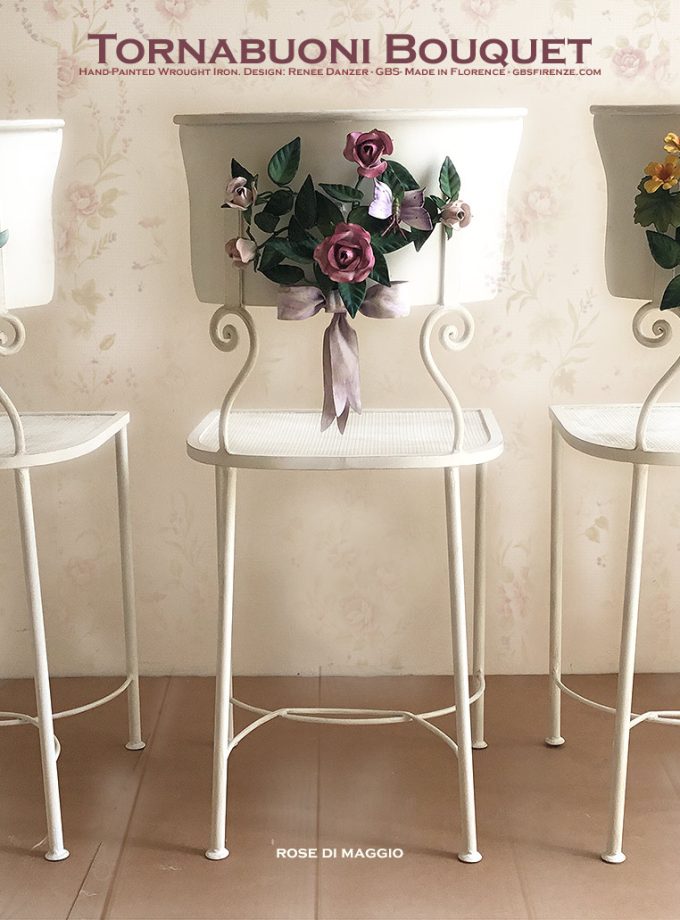 Torbauoni 花束椅：玛格丽特夫人、五月和春玫瑰。 锻铁和手工装饰
