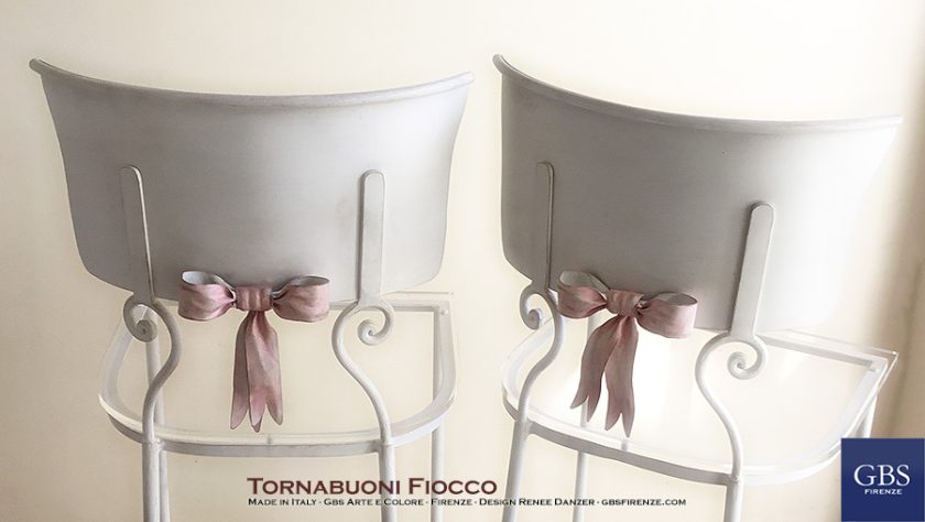 Tornabuoni Sgabello con Fiocco Rosa