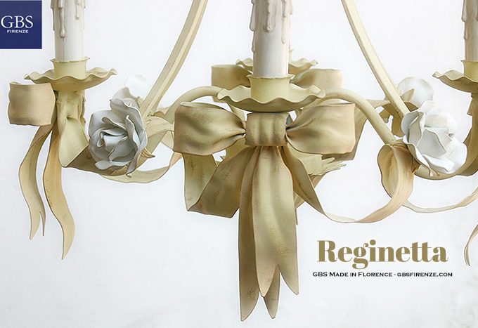 Reginetta Fiocco e Rose. 4 Luci. Tempera Vaniglia, Rose Panna