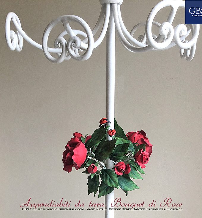 Appendiabiti da terra. Bouquet di Rose
