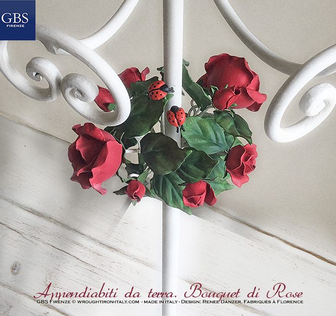 Appendiabiti da terra. Bouquet di Rose