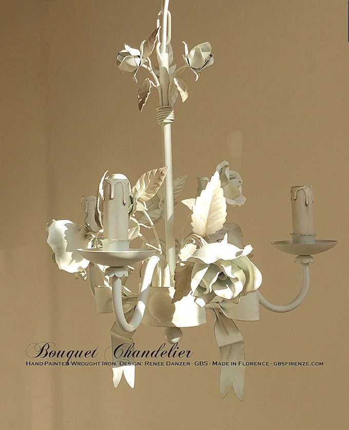 Lampadario Bouquet a 3 Luci. Avorio e Biscotto in tempera