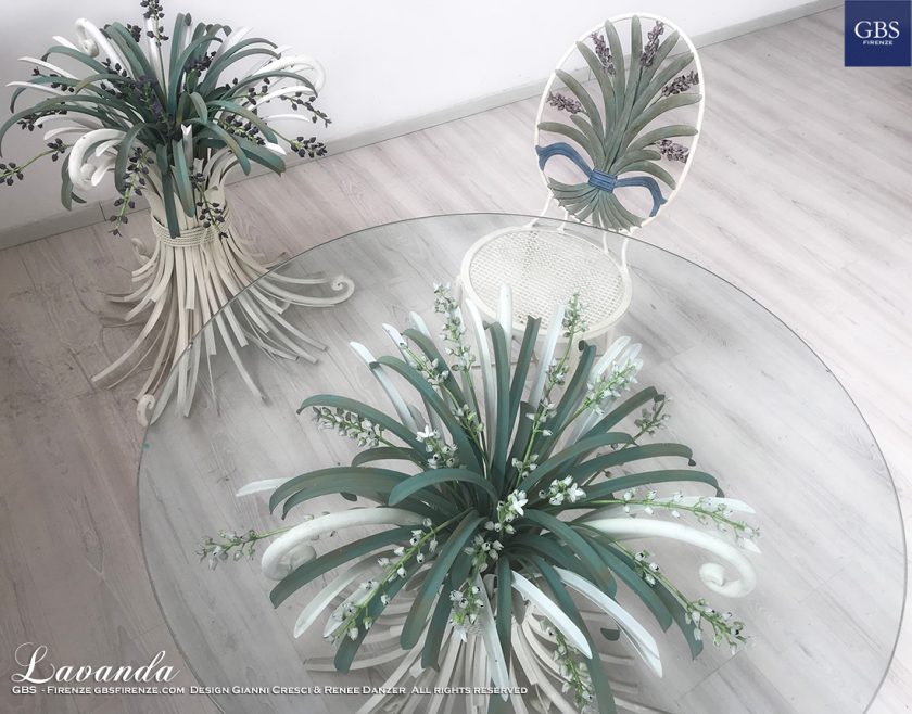 Sedia e Tavolo Covone di Lavanda. Ferro battuto e decorato a mano. Design Gianni Cresci & Renee Danzer