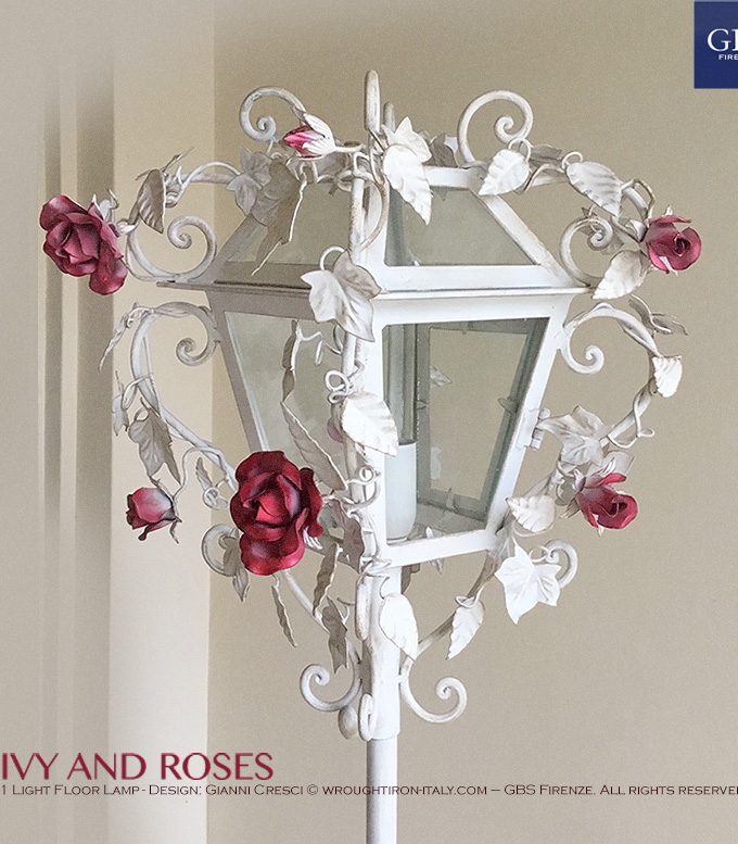 Lampione Romantico. Lampada da terra. Piantana edera e Rose