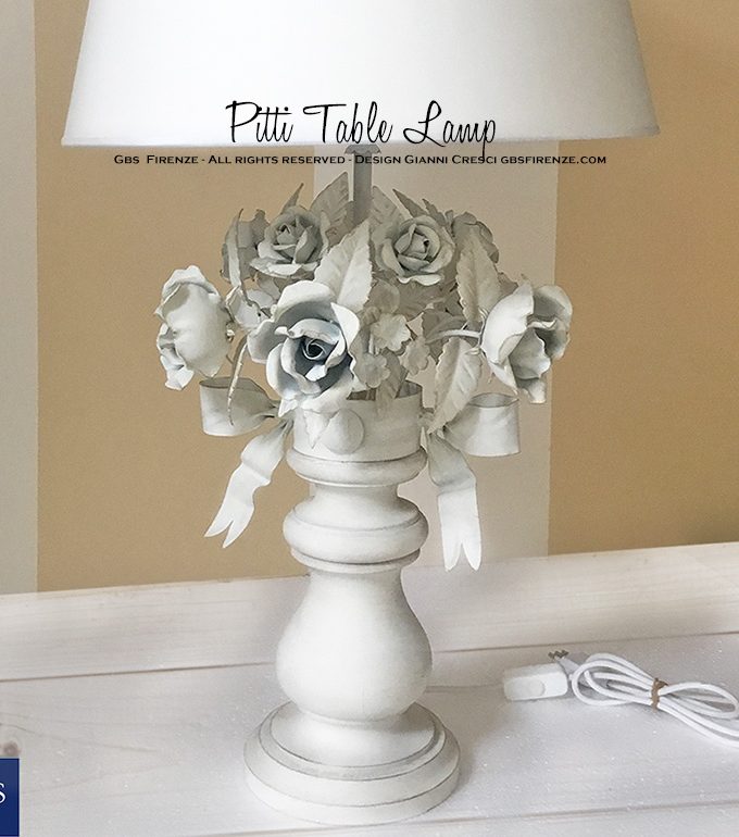 Pitti di Rose. Lampada da tavolo