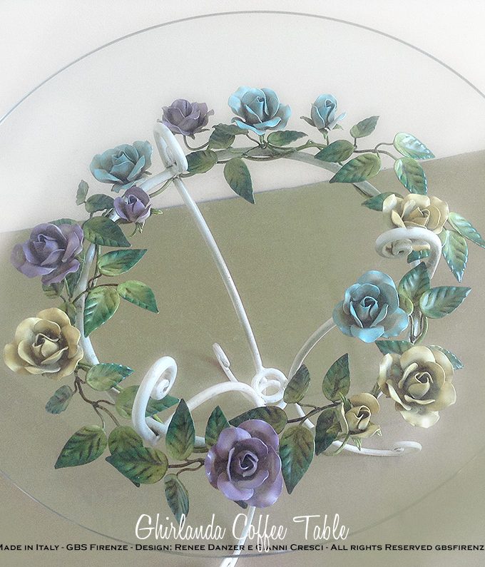 Ghirlanda Coffee Table. Rose a 6 e 12 petali